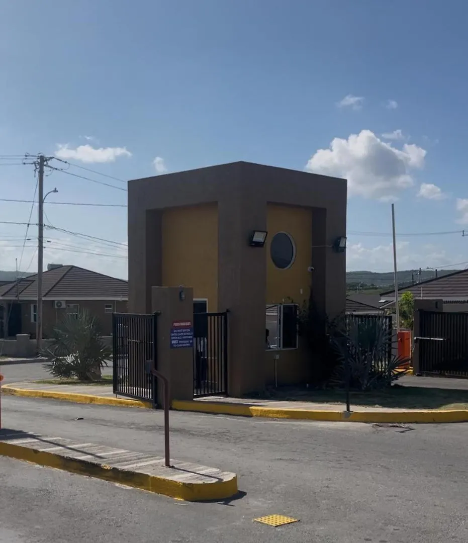 2 Beds 24Hrs Security Harmony Haven Home Old Harbour